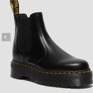 2976 SMOOTH LEATHER PLATFORM CHELSEA BOOTS